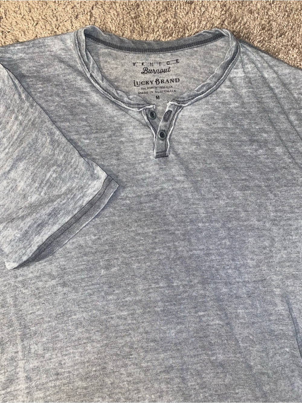 Lucky Brand Venice Burnout Mens Size Medium Henley Tee Gray Lightweight Shirt